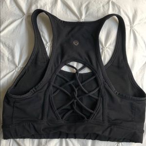 Lululemon sports bra